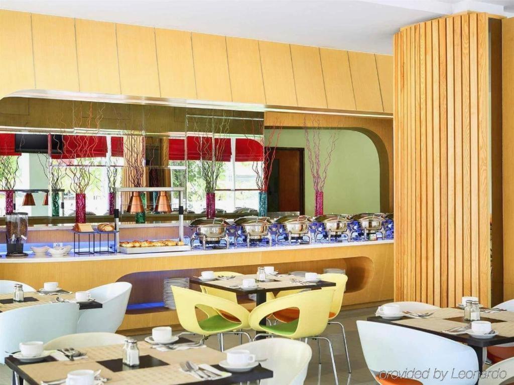 Hotel Batik Джок'якарта Екстер'єр фото